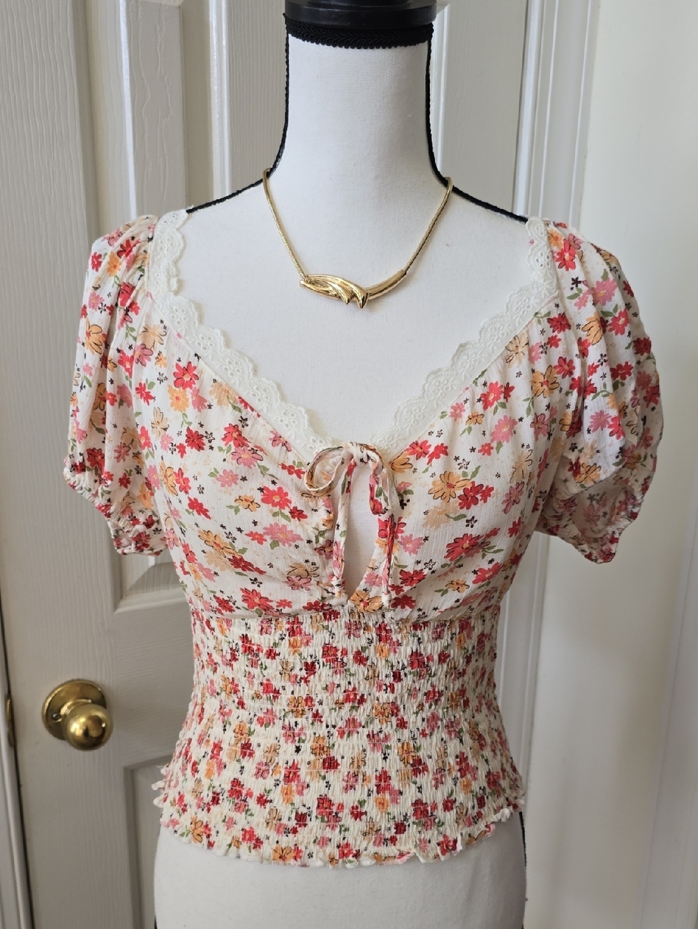 STITCH & PINE BRAND WOMEN'S JUNIOR PINK FLORAL SUMMER TOP WITH SMOCKING SIZE XL